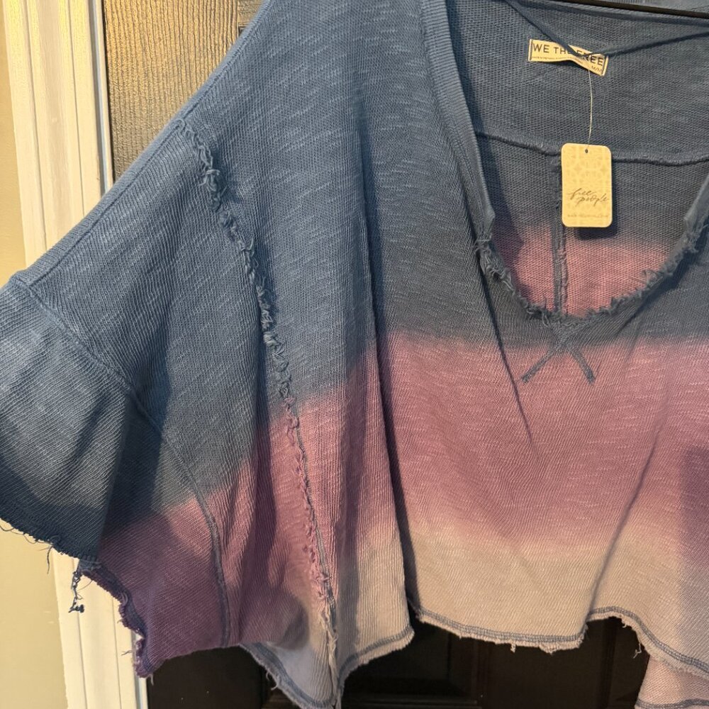 NWT We The Free Womens Crop Light Weight Sweater Blue Purple White Medium - Picture 2 of 5